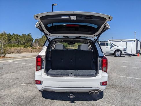 Used 2022 Hyundai Palisade Limited image 46