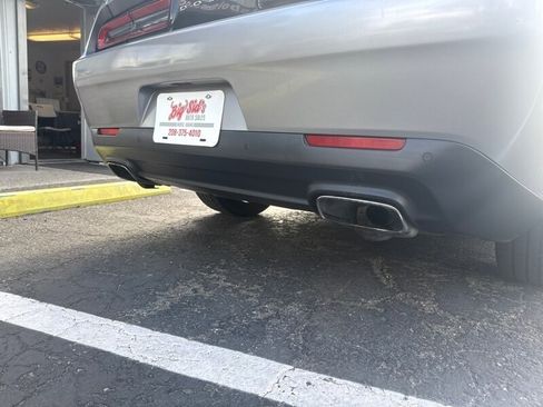 Used 2015 Dodge Challenger SXT Plus w/ Sound Group II image 9