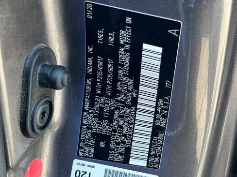 Used 2020 Toyota Sienna XLE Premium image 36