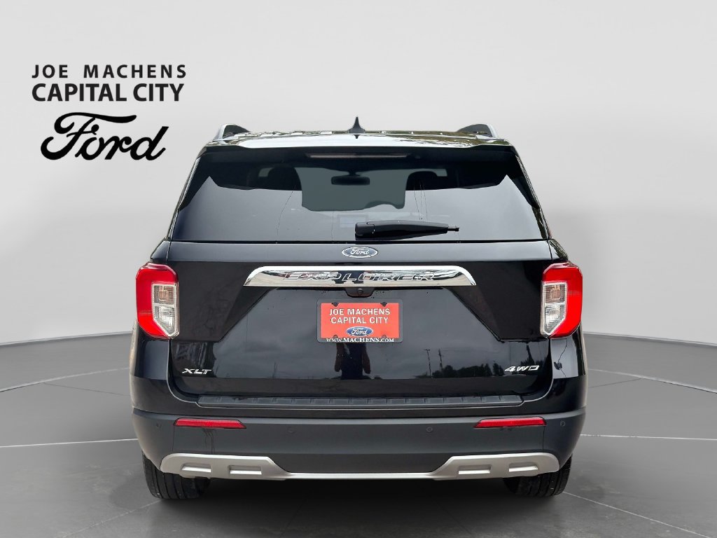 Used 2023 Ford Explorer XLT w/ Equipment Group 202A AWD/4WD image 6
