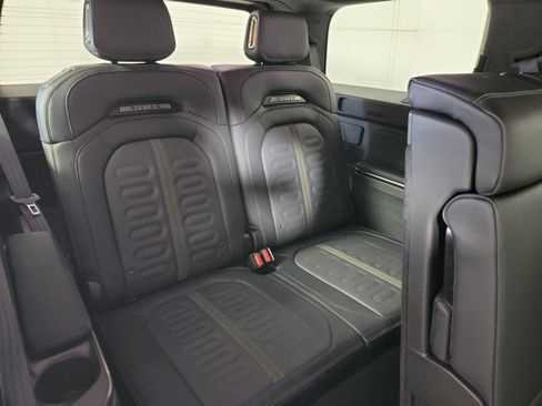 Used 2024 Rivian R1S Adventure AWD/4WD image 25