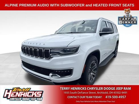 Used 2024 Jeep Wagoneer L Series II w/ Flexible Seating Group AWD/4WD image 1