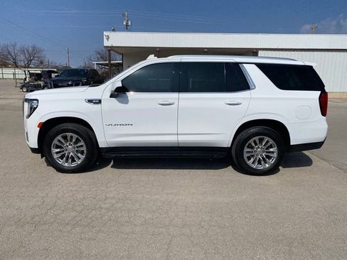 Used 2022 GMC Yukon SLE w/ Gmc Pro Safety Plus Package image 3