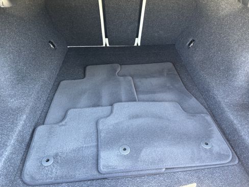 Certified 2025 BMW 530i xDrive w/ Premium Package image 34