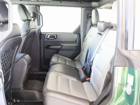 Used 2024 Ford Bronco Everglades image 25