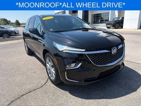 Used 2023 Buick Enclave Avenir AWD/4WD image 13