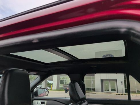 Used 2020 Ford Explorer ST w/ ST Street Pack AWD/4WD image 23