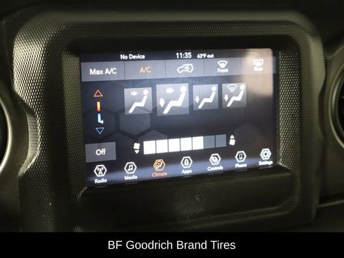 Used 2022 Jeep Wrangler Unlimited Sport image 28