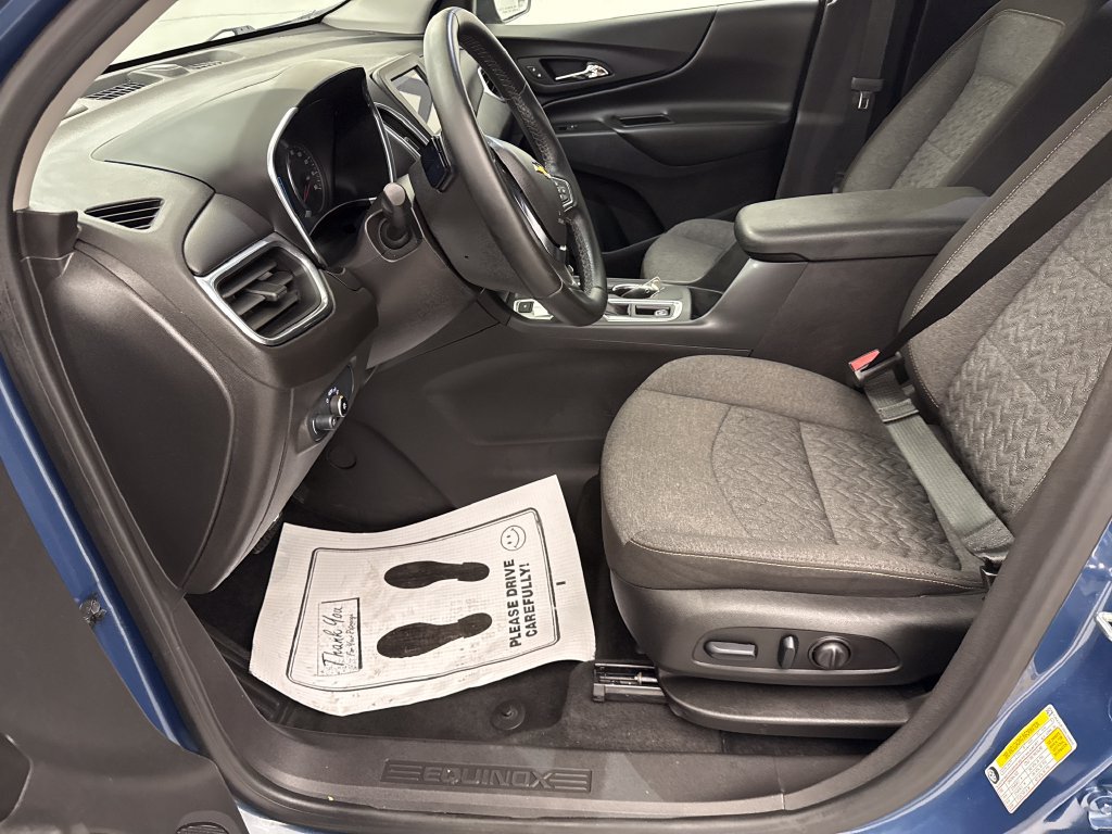 Used 2024 Chevrolet Equinox LT AWD/4WD image 14