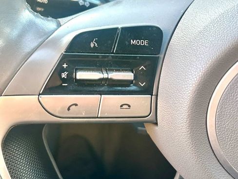 Used 2021 Hyundai Elantra SEL w/ Convenience Package FWD image 24