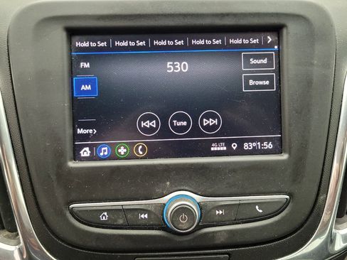 Used 2020 Chevrolet Equinox LS FWD image 25