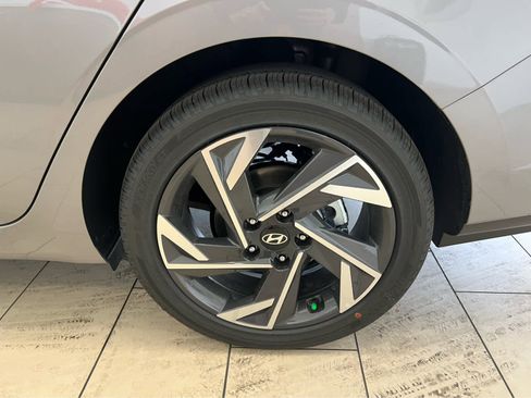 New 2026 Hyundai Elantra Limited image 14