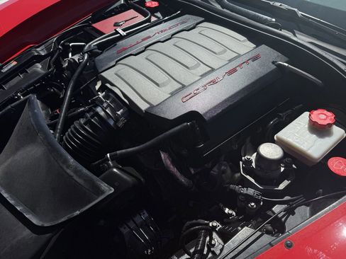 Used 2016 Chevrolet Corvette Stingray Coupe w/ 2LT Preferred Equipment Group image 25