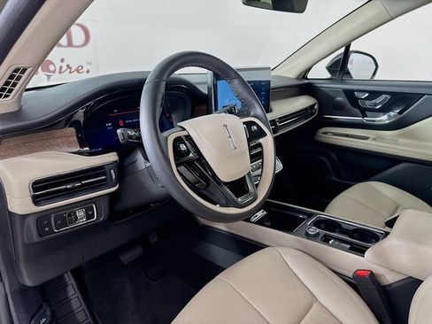 Certified 2025 Lincoln Corsair Grand Touring w/ Equipment Group 301A image 11