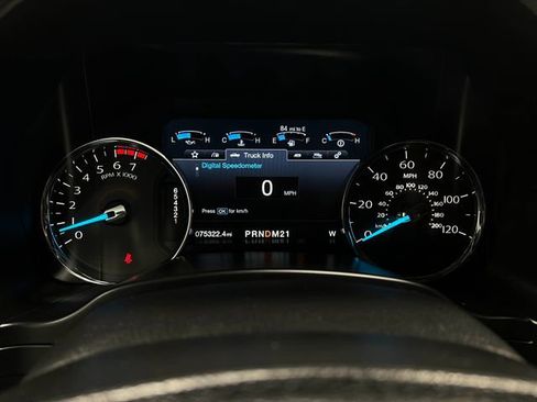 Used 2018 Ford F250 Lariat w/ Lariat Ultimate Package image 25