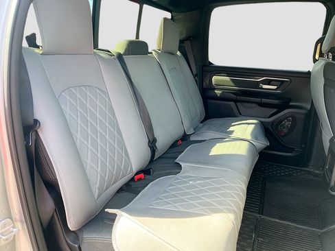 Used 2022 RAM 1500 Big Horn AWD/4WD image 25