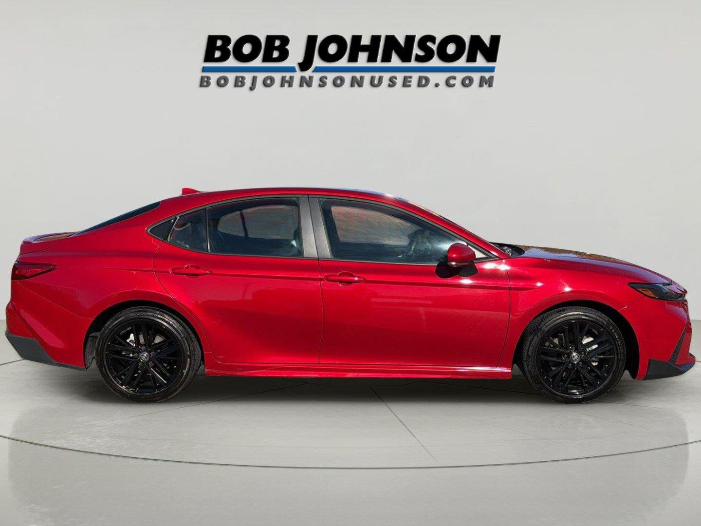 Used 2025 Toyota Camry SE FWD image 8