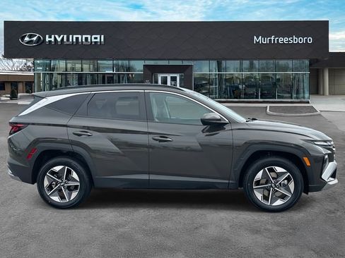 Certified 2025 Hyundai Tucson SEL image 4