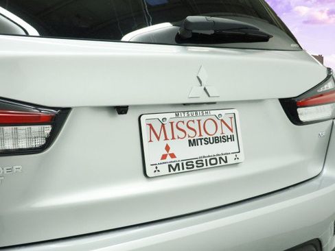 New 2026 Mitsubishi Outlander Sport SE AWD/4WD image 4