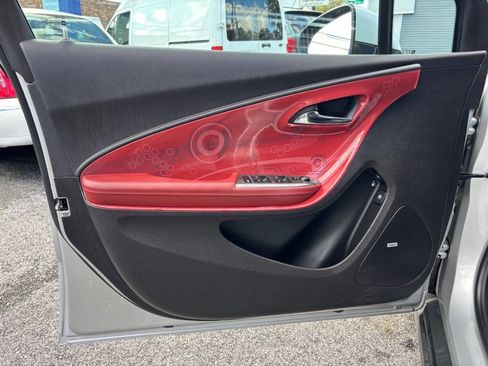 Used 2012 Chevrolet Volt Premium w/ Premium Trim Package image 13