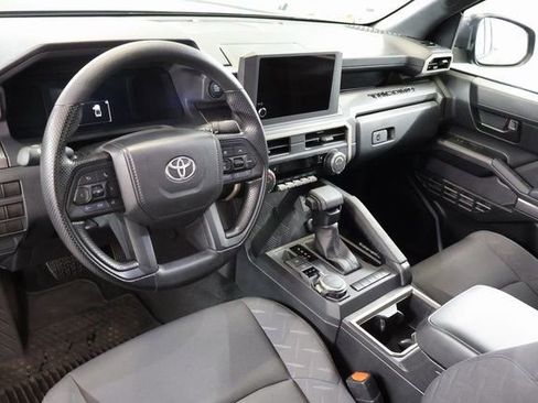 Certified 2025 Toyota Tacoma SR5 image 12