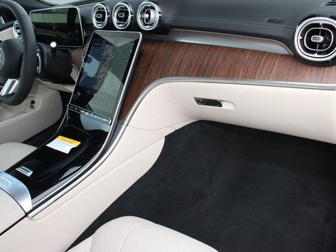 New 2026 Mercedes-Benz CLE 300 4MATIC Coupe image 30