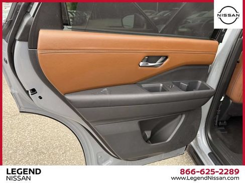 Certified 2024 Nissan Pathfinder Platinum w/ Cargo Package AWD/4WD image 20