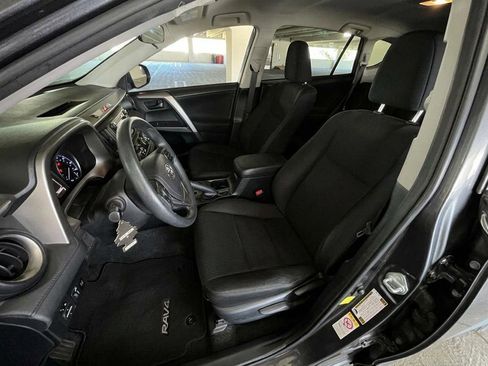 Used 2018 Toyota RAV4 LE w/ All Weather Liner Package image 4