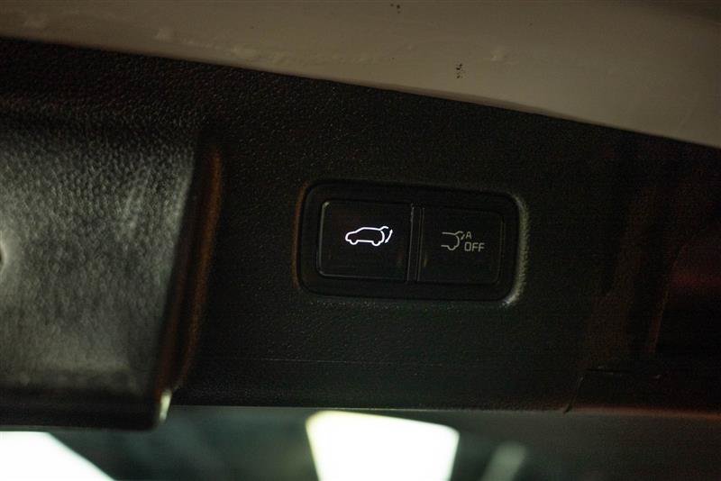 Used 2025 Kia Telluride S AWD/4WD image 8