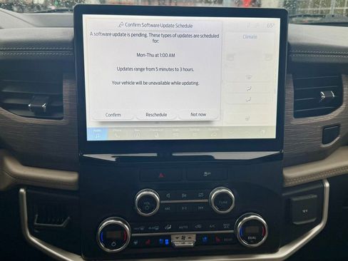 Certified 2023 Ford Expedition Max Limited image 28