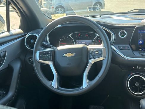 Used 2021 Chevrolet Blazer LT image 27