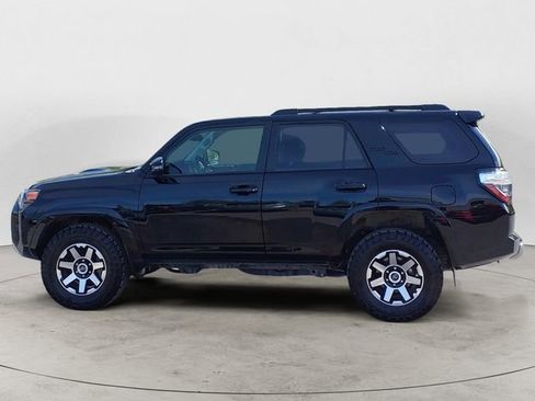 Used 2023 Toyota 4Runner TRD Off-Road Premium w/ Moonroof Package AWD/4WD image 2