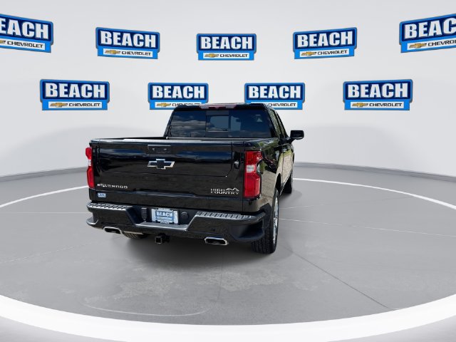 Used 2022 Chevrolet Silverado 1500 High Country w/ High Country Premium Package AWD/4WD image 7
