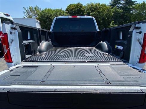 Certified 2022 Ford F150 XLT w/ Equipment Group 302A High image 39