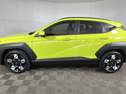 Used 2024 Hyundai Kona SEL FWD image 6