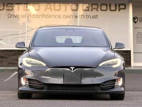 Used 2020 Tesla Model S Long Range AWD/4WD image 3
