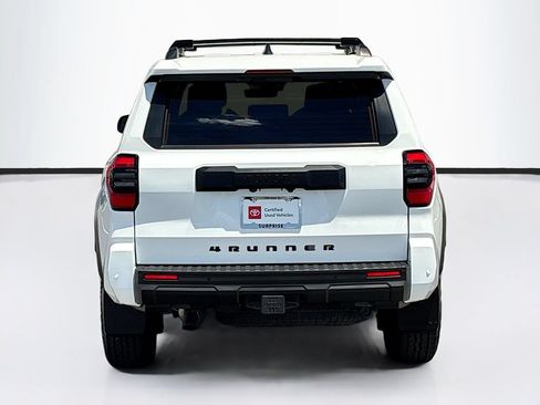 Used 2025 Toyota 4Runner TRD Off-Road Premium AWD/4WD image 6