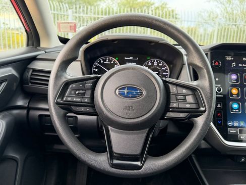 Used 2024 Subaru Crosstrek 2.0i Premium image 8