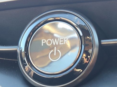 Used 2023 Lexus RZ 450e Premium image 28