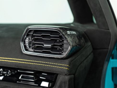 Used 2019 Lamborghini Huracan Performante AWD/4WD image 83