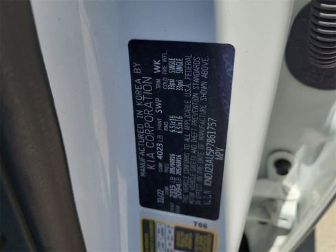 Used 2023 Kia Soul LX w/ Option Group 015 image 17