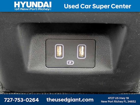 Certified 2024 Hyundai Tucson Limited AWD/4WD image 19