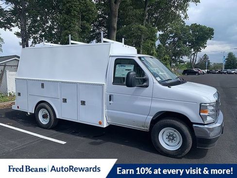 New 2025 Ford E-350 and Econoline 350 Super Duty w/ Power Equipment Group image 3