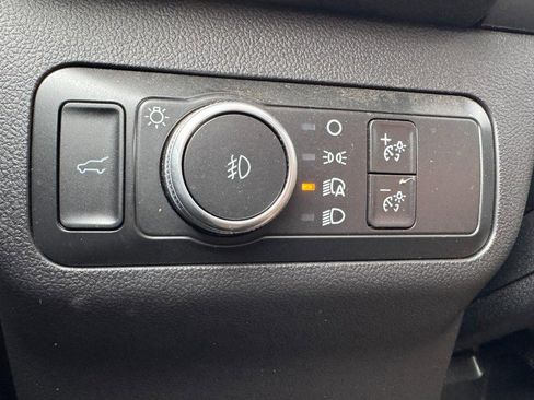 Used 2022 Ford Escape SEL image 22