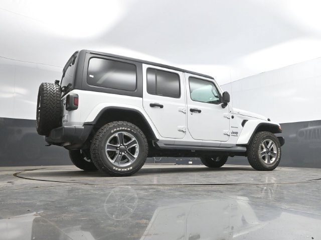 Used 2021 Jeep Wrangler Unlimited Sahara AWD/4WD image 42