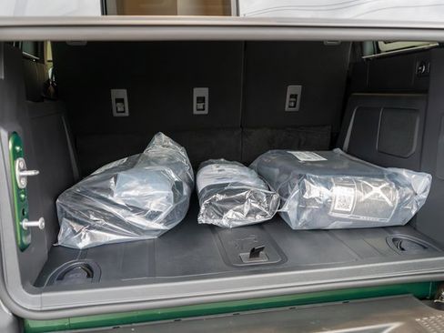 New 2025 Ford Bronco Badlands w/ Sasquatch Package image 6