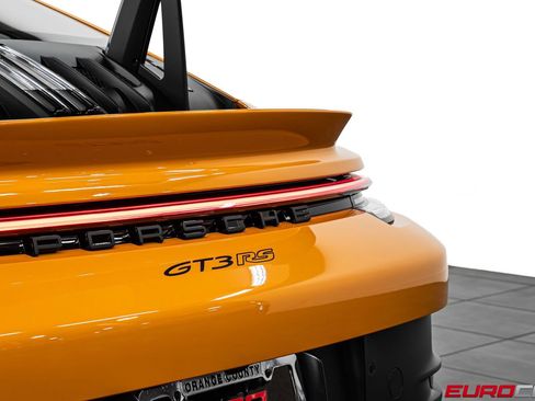 Used 2024 Porsche 911 GT3 RS RWD image 23