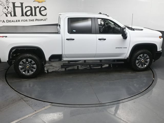New 2026 Chevrolet Silverado 2500 Custom w/ Custom Value Package AWD/4WD image 17