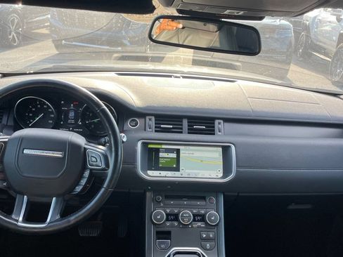 Used 2018 Land Rover Range Rover Evoque SE Premium AWD/4WD image 17