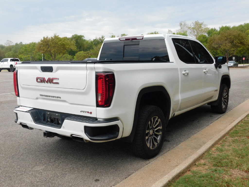 Used 2019 GMC Sierra 1500 AT4 w/ Off Road Performance Package AWD/4WD image 4